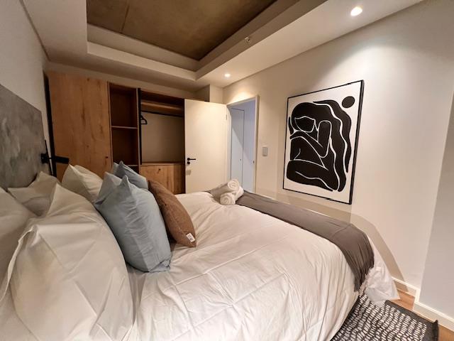 To Let 2 Bedroom Property for Rent in Sea Point Western Cape